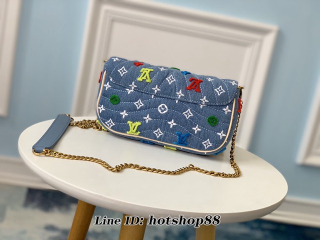 路易威登LV女包 LV牛仔系列 LV女士斜挎小包 M67531 New Wave鏈條包 xxlv1265